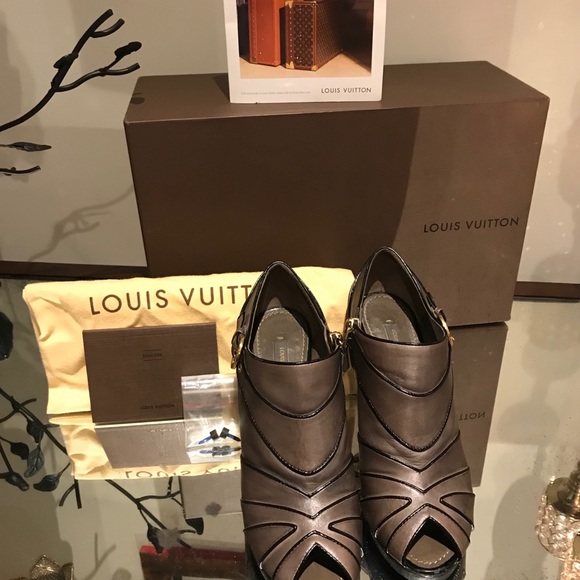Louis Vuitton Marlene Calfskin Open Toe Bo… - Picture 2 of 13